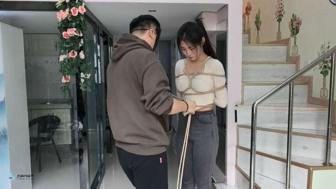 娜绳工作室，这个女生真的好青春！