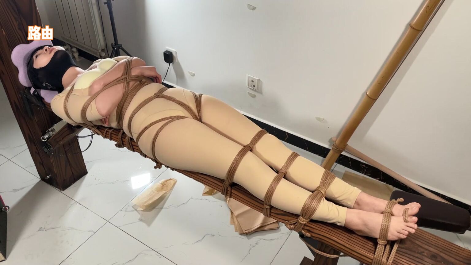 路由原创，灰色的打底裤好看么？