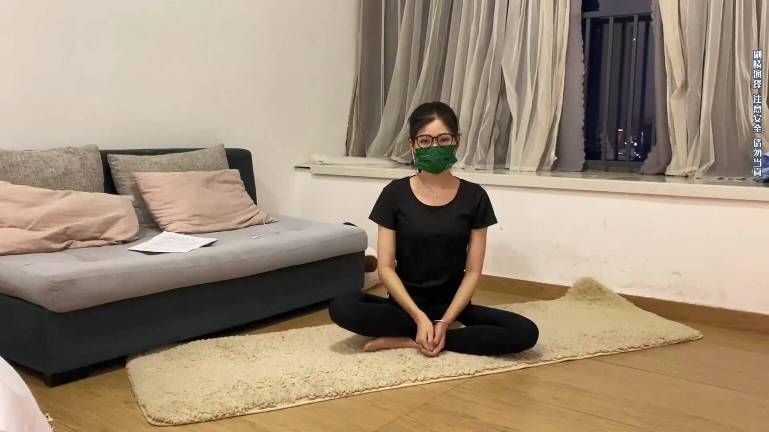 lamu原创，这个艺术生的气质真不错！