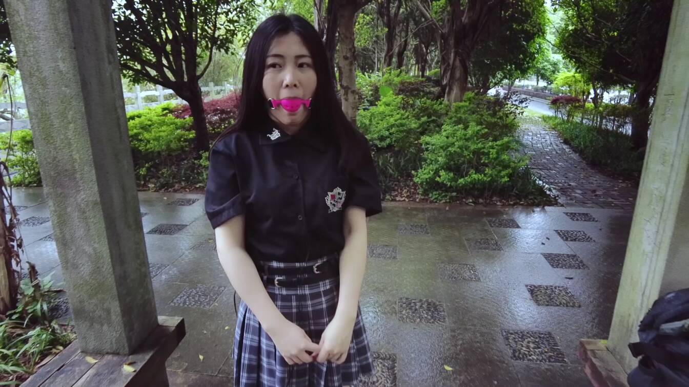 晓鹿绳艺，你在公园遛弯吗？