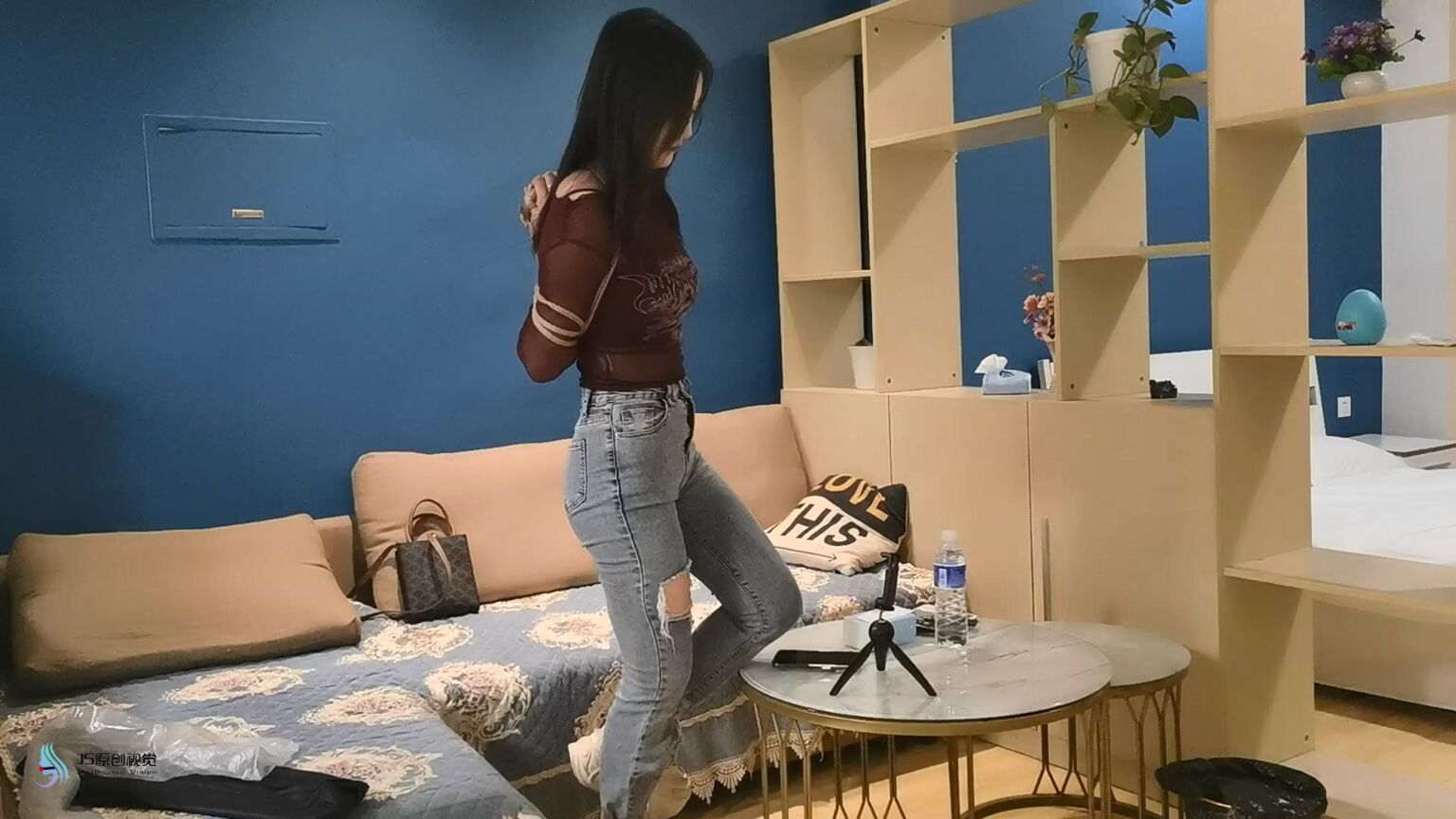 JS原创，你的牛仔裤很好看！