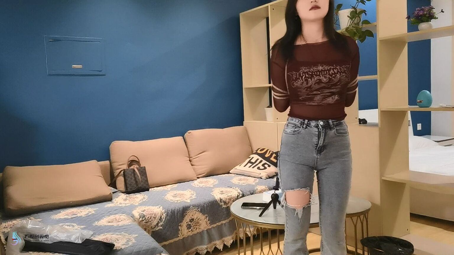 JS原创，你的牛仔裤很好看！